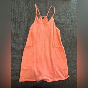Cute and comfy pink romper!